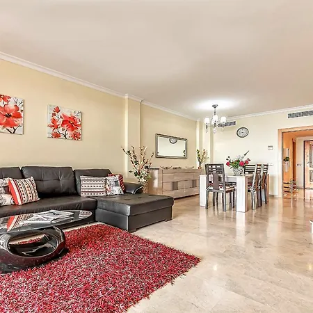 Great Ocean View Arena Apartment *